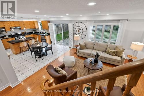 12 Robert Attersley Drive E, Whitby (Taunton North), ON - Indoor Photo Showing Living Room