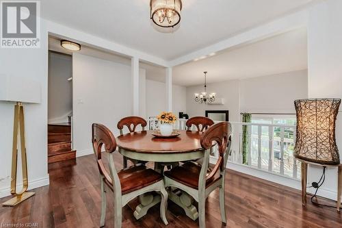 80 Old Country Drive Unit# 35, Kitchener, ON - Indoor Photo Showing Dining Room