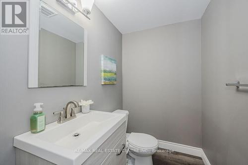 47 Hagan Avenue, Guelph, ON - Indoor Photo Showing Bathroom