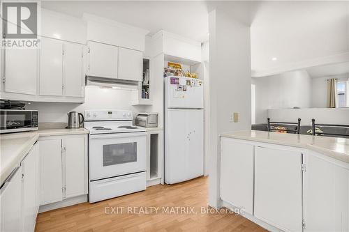 293 Kitchener Street, Hawkesbury (612 - Hawkesbury), ON - Indoor Photo Showing Kitchen