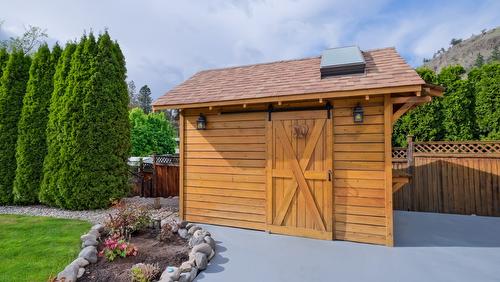 3256 Merlot Court, West Kelowna, BC 