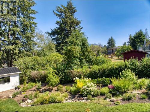 1841 2Nd Avenue Se, Salmon Arm, BC - Outdoor