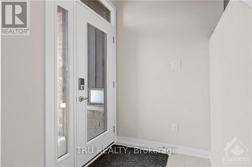 398 Peninsula Road, Ottawa, ON - Indoor Photo Showing Other Room