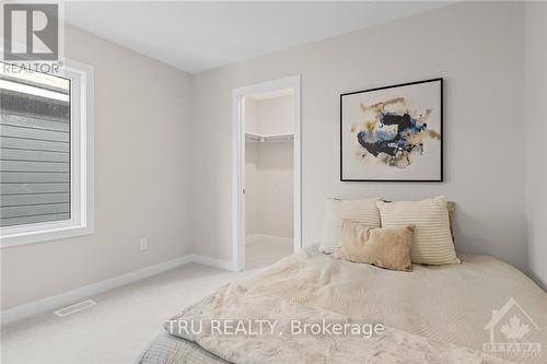 398 Peninsula Road, Ottawa, ON - Indoor Photo Showing Bedroom