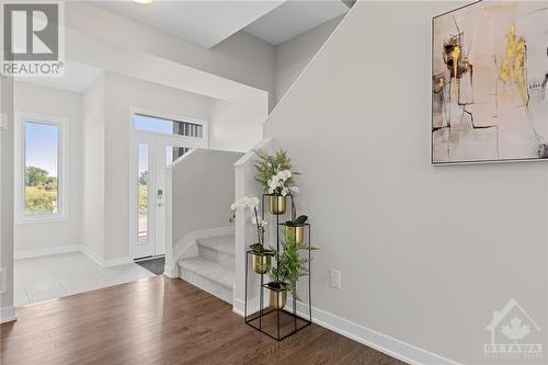 Entrance/Foyer - 398 Peninsula Road, Ottawa, ON - Indoor Photo Showing Other Room