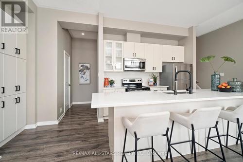 12516 Ninth Line, Whitchurch-Stouffville, ON - Indoor Photo Showing Kitchen