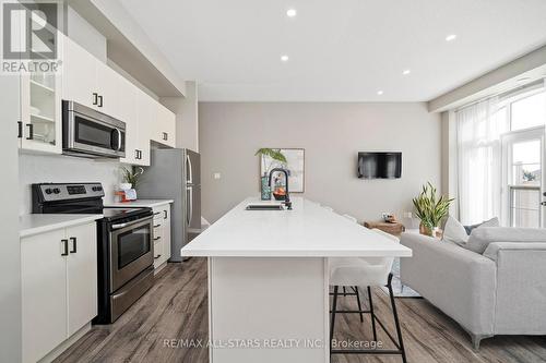 12516 Ninth Line, Whitchurch-Stouffville, ON - Indoor Photo Showing Kitchen With Upgraded Kitchen