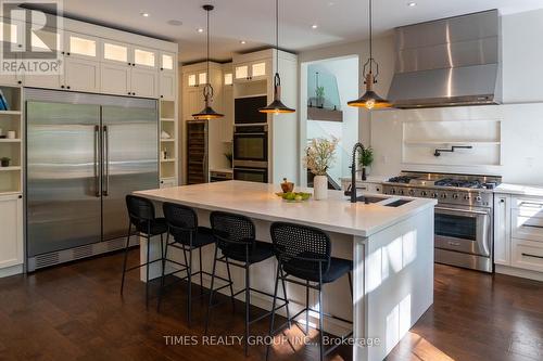 64 Ravina Crescent, Hamilton (Ancaster), ON - Indoor Photo Showing Kitchen With Upgraded Kitchen