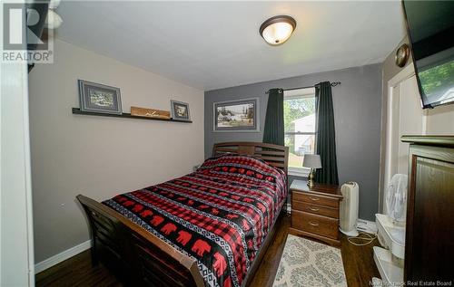 17 Murray Avenue, Fredericton, NB - Indoor Photo Showing Bedroom