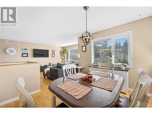 3166 Broadview Place, West Kelowna, BC - Indoor Photo Showing Dining Room