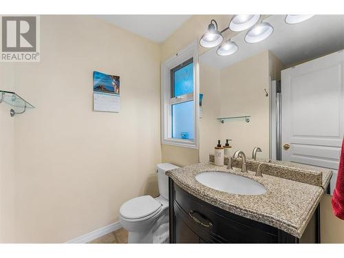 3166 Broadview Place, West Kelowna, BC - Indoor Photo Showing Bathroom