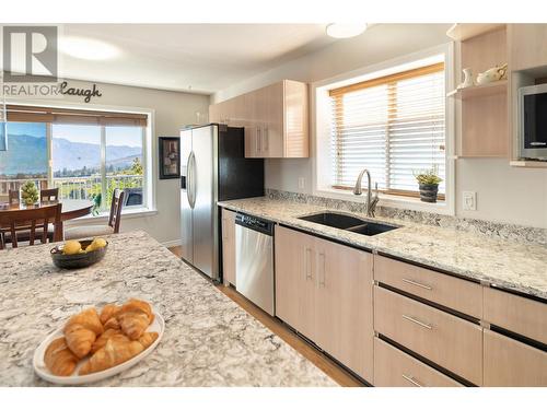 2613 Copper Ridge Drive, West Kelowna, BC - Indoor Photo Showing Kitchen With Double Sink