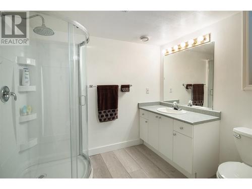 2613 Copper Ridge Drive, West Kelowna, BC - Indoor Photo Showing Bathroom