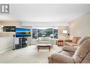 720 Princess Road, Kelowna, BC  - Indoor Photo Showing Living Room 