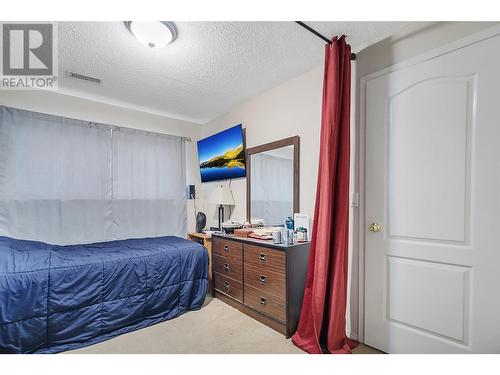 720 Princess Road, Kelowna, BC - Indoor Photo Showing Bedroom