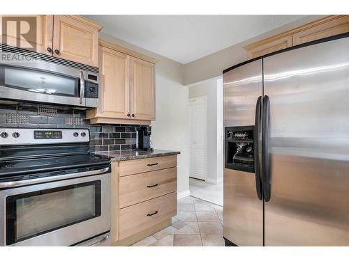 720 Princess Road, Kelowna, BC - Indoor Photo Showing Kitchen