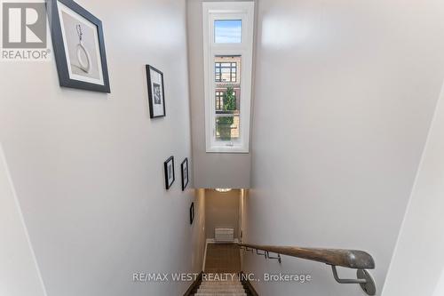 7 - 8171 Kipling Avenue, Vaughan (West Woodbridge), ON - Indoor Photo Showing Other Room