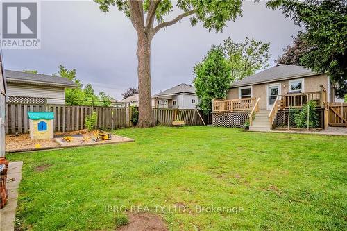 153 East 18Th Street, Hamilton (Inch Park), ON - Outdoor With Deck Patio Veranda