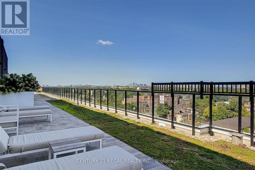 323 - 2301 Danforth Avenue, Toronto (East End-Danforth), ON - Outdoor With View