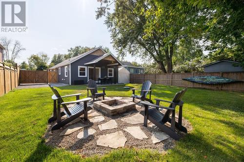 131 Maple Avenue, Georgina (Sutton & Jackson'S Point), ON - Outdoor With Backyard