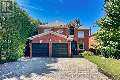 4 Theobalds Circle, Richmond Hill, ON - Outdoor