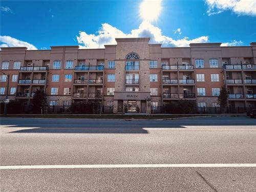 5317 Upper Middle Road|Unit #331, Burlington, ON - Outdoor With Facade