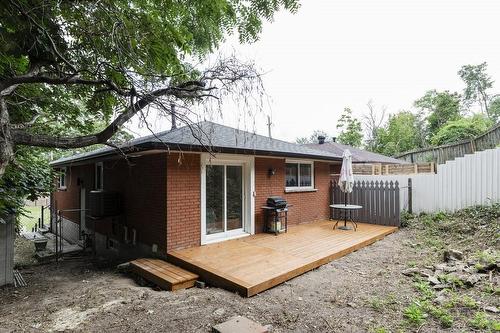 256 Charlton Avenue E, Hamilton, ON - Outdoor With Exterior