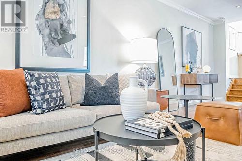 303 Maria Street, Toronto (Junction Area), ON - Indoor Photo Showing Living Room