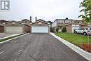 13 Denlow Drive, Brampton (Fletcher'S West), ON  - Outdoor With Facade 