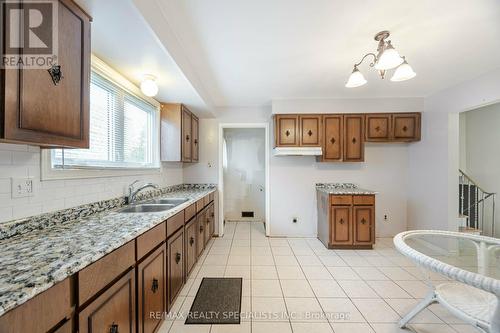 2454 Goodison Avenue, Mississauga, ON - Indoor Photo Showing Kitchen With Double Sink