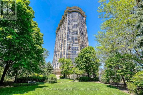 403 - 50 Eglinton Avenue W, Mississauga (Hurontario), ON - Outdoor