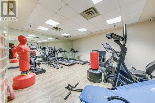 403 - 50 Eglinton Avenue W, Mississauga (Hurontario), ON - Indoor Photo Showing Gym Room