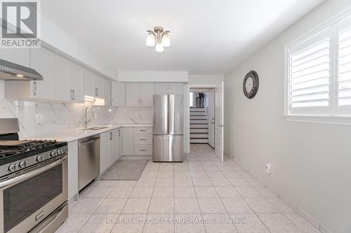 4190 Bishopstoke Lane, Mississauga (Rathwood), ON - Indoor Photo Showing Kitchen