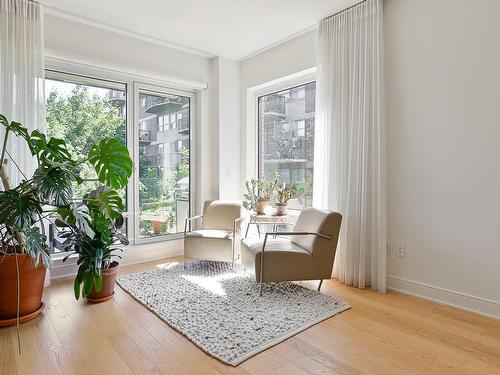 Living room - 506-295 Rue Riverside, Saint-Lambert, QC 