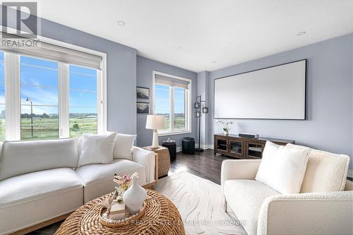 429 Rivermont Road, Brampton, ON - Indoor Photo Showing Living Room