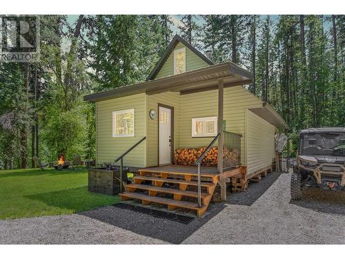 5950 Crouse Creek Forest, Westbridge, BC - Outdoor