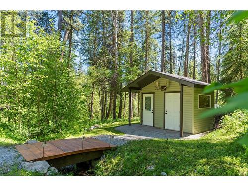 5950 Crouse Creek Forest, Westbridge, BC - Outdoor