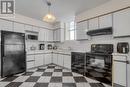 302 - 36 James Street S, Hamilton, ON  - Indoor Photo Showing Kitchen 