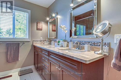 Primary ensuite - 1302 Blackmaple Drive, London, ON - Indoor Photo Showing Bathroom