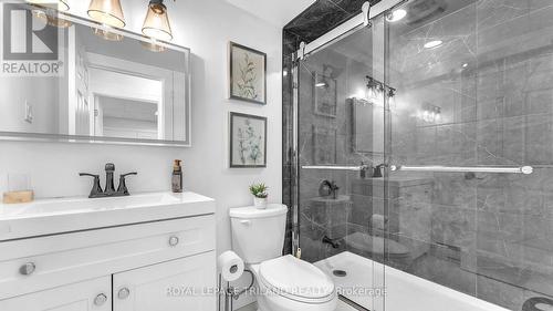 24 - 1500 Richmond Street, London, ON - Indoor Photo Showing Bathroom