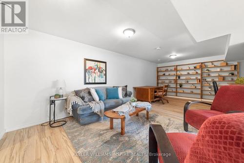 71 Conger Drive, Prince Edward County (Wellington), ON - Indoor Photo Showing Living Room