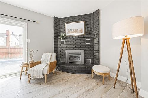 12 Naples Court, Thorold, ON - Indoor With Fireplace