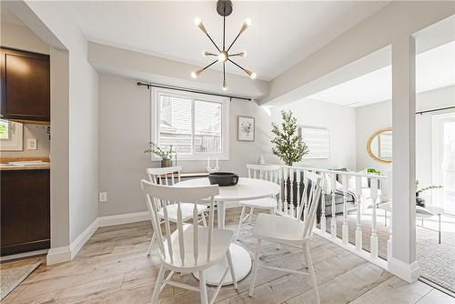 12 Naples Court, Thorold, ON - Indoor Photo Showing Dining Room