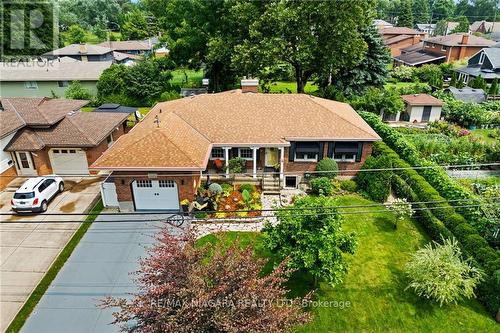 3196 St. George Avenue, Niagara Falls, ON - Outdoor