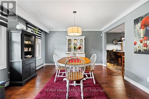 3196 St. George Avenue, Niagara Falls, ON - Indoor Photo Showing Dining Room