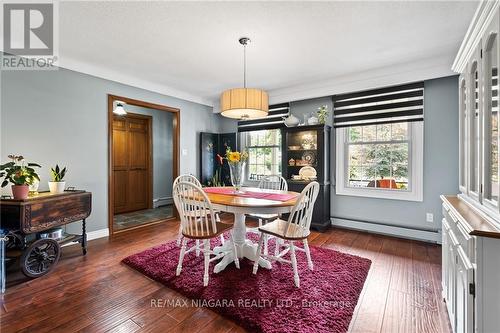 3196 St. George Avenue, Niagara Falls, ON - Indoor Photo Showing Dining Room