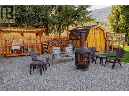 795 Smith  Crescent, Genelle, BC - Outdoor With Deck Patio Veranda