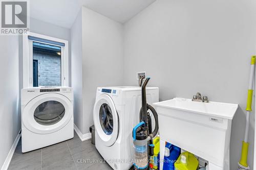 64 Mackay Drive, Woodstock, ON - Indoor Photo Showing Laundry Room