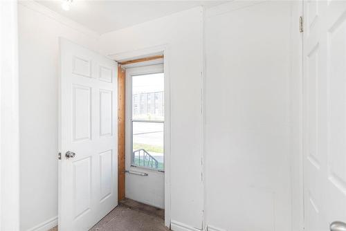 344 Gage Avenue N, Hamilton, ON - Indoor Photo Showing Other Room