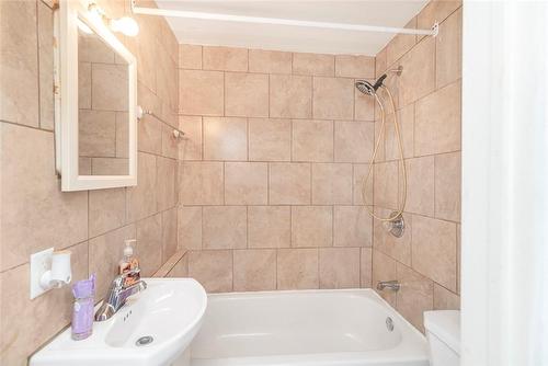 344 Gage Avenue N, Hamilton, ON - Indoor Photo Showing Bathroom